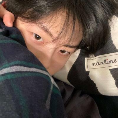 男生头像  彻底让你伤心了