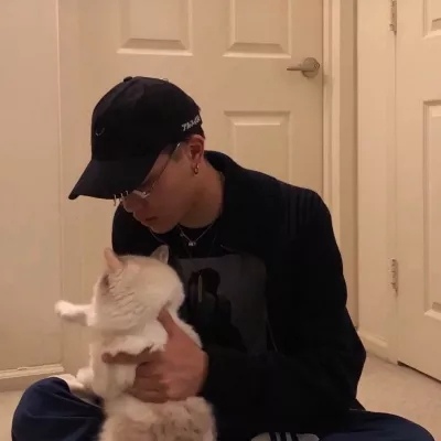 我今生唯一的吝啬 就是你是我的