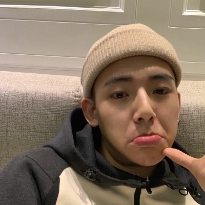 哪里会有人喜欢孤独不过是不喜欢失望罢了