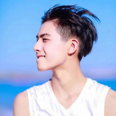 念七 帅气小伙子小清新魅力男生成熟头发