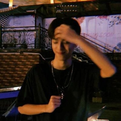 头像丨人要是行，干一行行一行一行行行行行，行行行干哪行都行。『下』