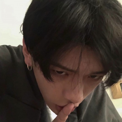 铁狗推荐/喔喔程杨太帅了 图源快手/帅哥哥搜：程杨