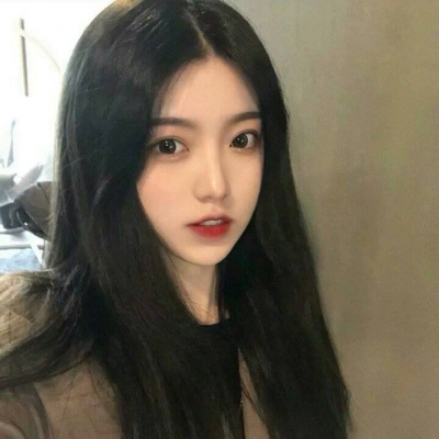 白灏宇:女生头像/意境/可爱/“你经历的山河走向我 所以我胜过温柔”