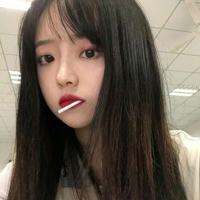 苓昀集♥vb.鱼子嘤嘤.｜海中月是天上月,眼前人是心上人.