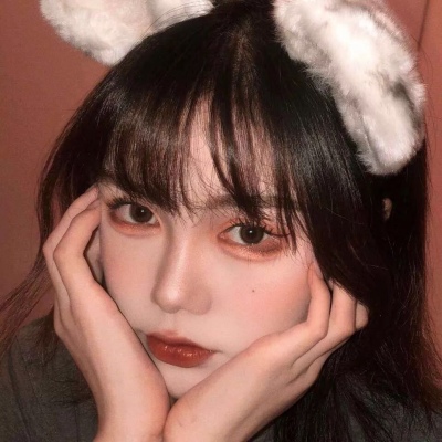 沈言  一人一张气质可单用女生头像