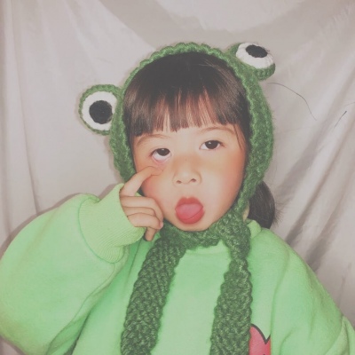 梦晚:可爱闺蜜头像/我不知道遇见你是对是错，但我知道遇见你我开心过?