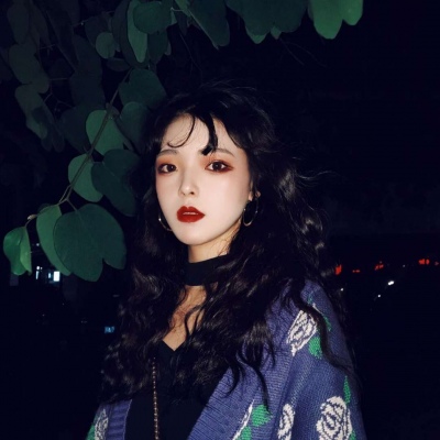 沐糖/精致唯美复古伤感/我最近好像情绪和精神都很不稳定我好像生病了