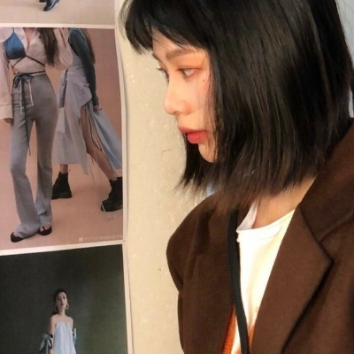 精选女生头像（依旧杂）/玻璃晴朗，橘子辉煌