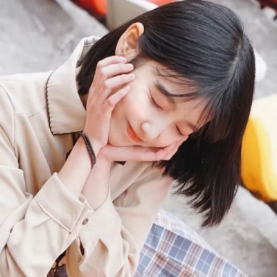 脚下的路和耳边的风才是最重要的。