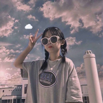 神仙闺蜜头像：我的分身是蜜桃派，甜甜的很可爱！