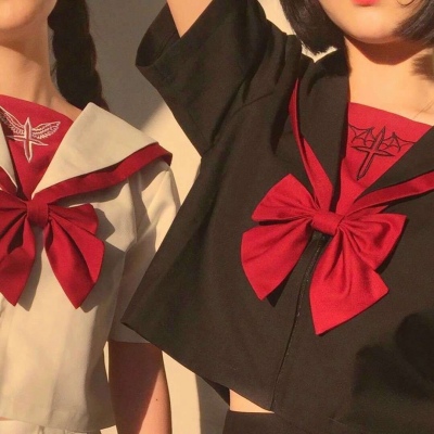 你若婚纱落地，我必短裙相配