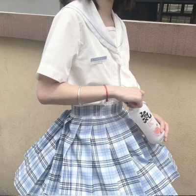 唯美清新意境恩典女生头像（关于jk）今日(8/10)更