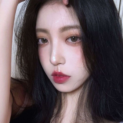 女头‖“微风捎上温柔打烊，甜梦仅对你可见”