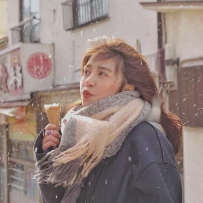 安奈：时尚治愈系女头 孤独从来都不会毁掉一个人