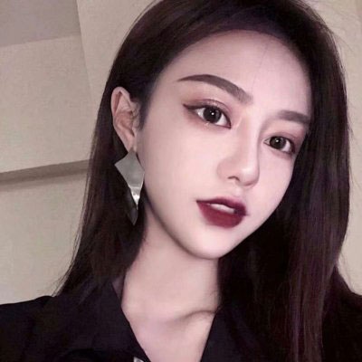 林弦 我有许多情话想对你说 可偏偏等不到月圆