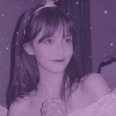 少女心爆棚的头像：隔着星空山河，遥遥的说一句晚安就足够了！