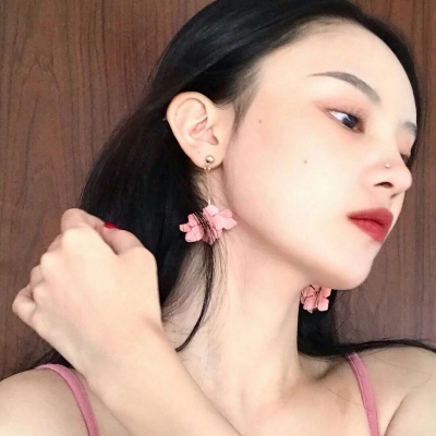 苏瓷:成熟高冷女头（个性 时尚 成熟 御姐 气质）