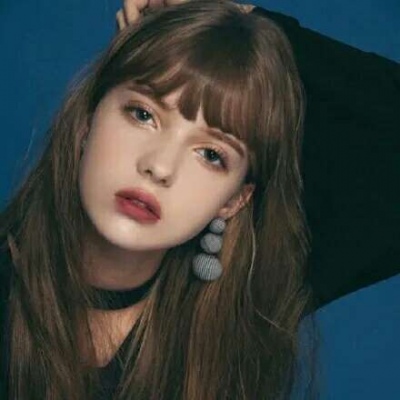 沈川/欧美女头/如果一个人的心里还装着另一个人就永远不会迟