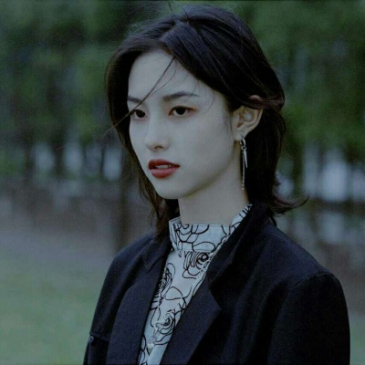 苓昀集♥vb.小之oO.｜年华碎影的某个时刻,穿越秦砖汉瓦,问世间情为何物.