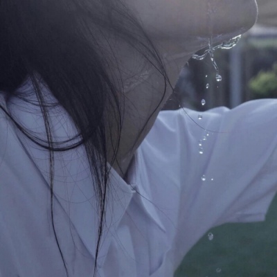 客桥：小清新唯美风意境女生头像