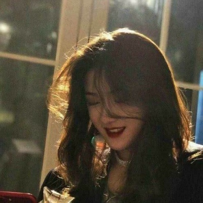 齐烟  女头  今天的我依旧爱你