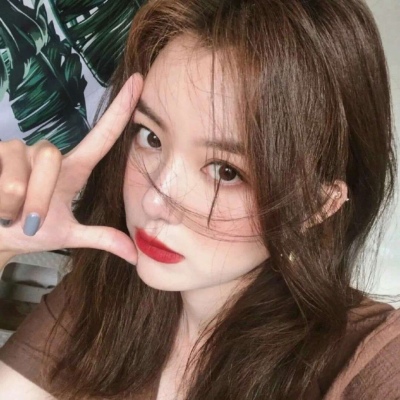 唸 御姐女生魅力成熟头像