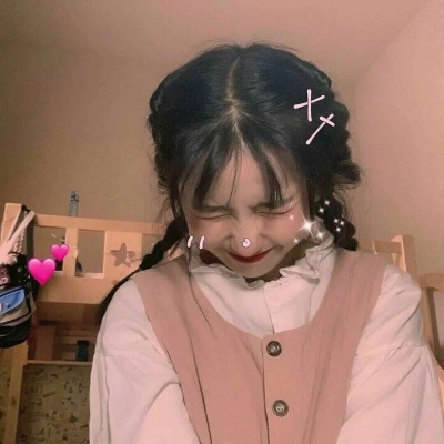 江郁 可爱女头  在星河清浅的夜 你坠入了我的梦里