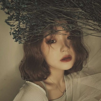 永远清醒  永远温柔  喜欢自己  保持距离