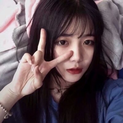 陈情|女闺蜜 ＂有人问我的世界美好我心里蹦出 你的样子.＂