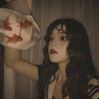 静静/森系女生头像