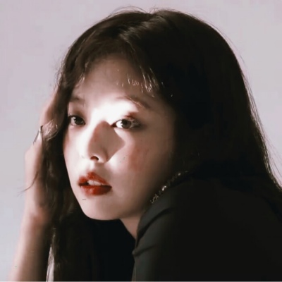 洛白:成熟个性闺蜜女头（姐妹 一人两张 唯美 韩版 意境）