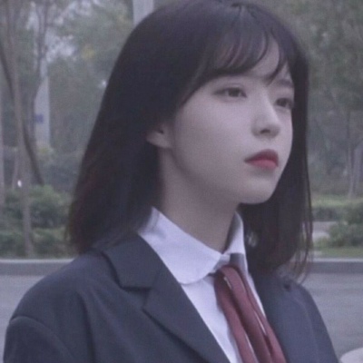 你与星河皆过客，我与星辰伴你梦