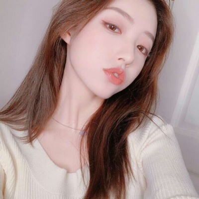 白灏宇:女生头像/唯美/意境/我是有多幸运，此生能与你相遇。