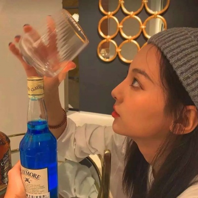 爱到深处才会吃醋 若不在乎怎么会哭