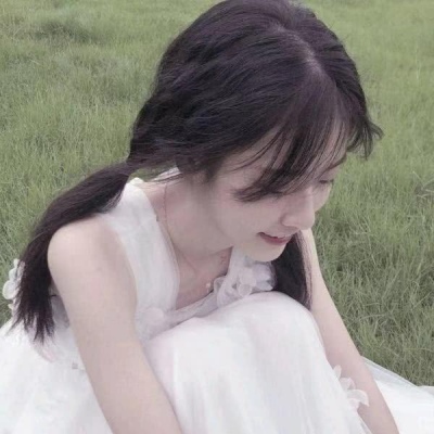 神仙·女生头像 春风十里扬州路，卷上珠帘总不如