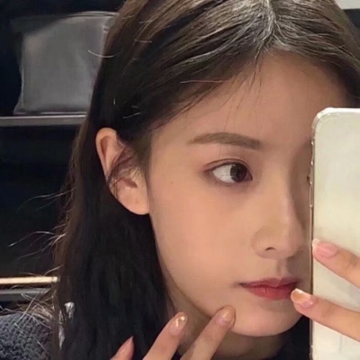 尧/女生头像/我亲手推开了太多人 你千万不要在其中