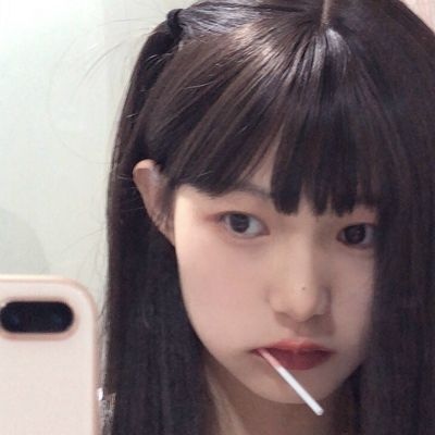 女头 一扇不为你开的门，一直敲是没有礼貌的。