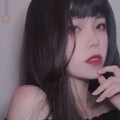 九岚/优质个性高冷女生头像.