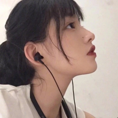 时尚文艺女生头像 繁华落尽，庸人自扰