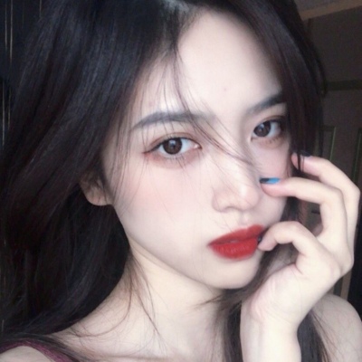 千鹤/气质女头/单身无罪，孤独万岁.