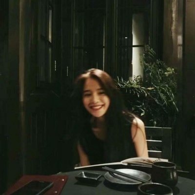 万般喜欢你.却换不来你的一点喜欢.其实你也可以试着喜欢喜欢我的啊.