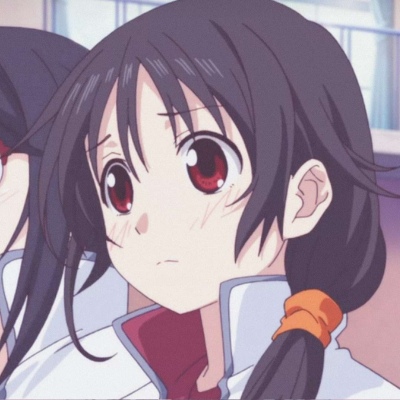 最后我也没有过问你的一切 只希望她能代替我陪你打游戏