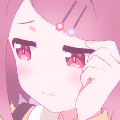 超级可爱的二次元女头/生活终于要对我这个小泡芙加奶油了