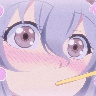 动漫女头 频繁的聊天会造成一种恋爱的假象