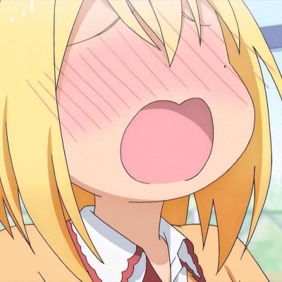 宋噫-女生动漫/他只是看了你一眼，你却在心里演了一场电影.