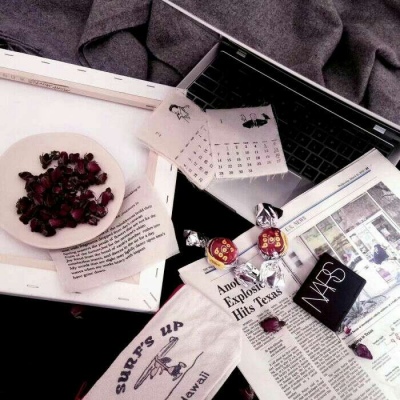 白灏宇:风景静物头像/唯美/不要把虚荣心和同情心延伸到感情上