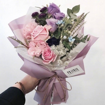 白灏宇:风景静物头像/唯美/花朵/庆幸是什么，是江河三千里，遇见你。