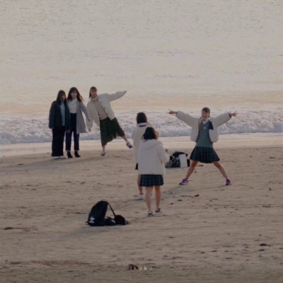 唯美/被在乎 被保护 被需要 被肯定 都没有.