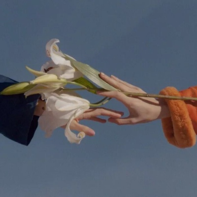 沈言 朋友圈背景图/想见你只想见你