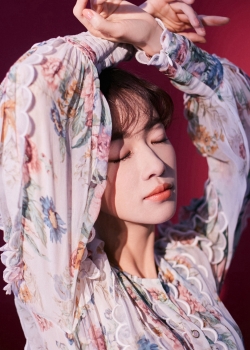 吴谨言甜美靓丽高清手机壁纸图片